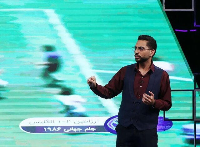 تصاویری از پشت صحنه «فوتبال ۱۲۰» با حضور فردوسیپور