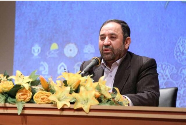 از تندیس «جایزه جهانی مقاومت» رونمایی میشود از تندیس «جایزه جهانی مقاومت» رونمایی میشود
