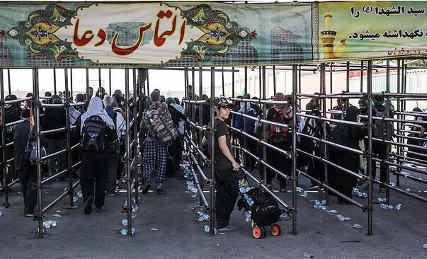 عکس: آرشیو رفت و آمد در مرزها بدون تراکم در حال انجام است/ زوار قبل از روز اربعین به کشور بازگردند