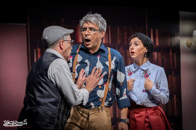 بازیگرانی که صحنه را پرفروغ میکنند