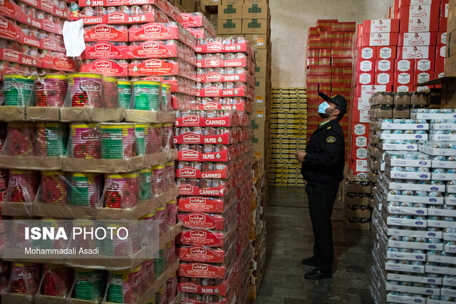 عکس تزئینی است جریمه پنج میلیارد ریالی محتکر مواد غذایی در اردبیل