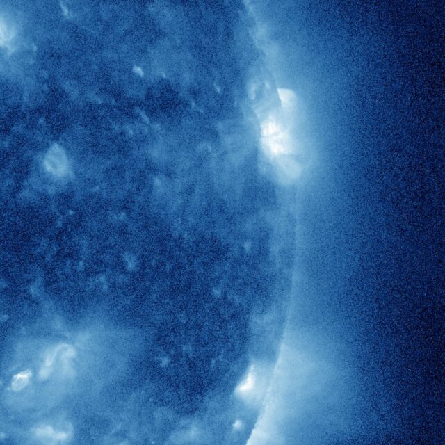 ناسا یک پازل ۹ رنگ از خورشید منتشر کرد
