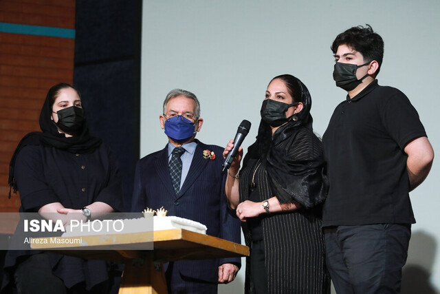 بابک، فرزند سینما بود