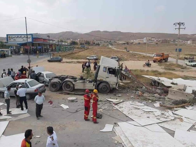 مرگ چهار تن در دو تصادف در محورهای دو استان مرگ چهار تن در دو تصادف در محورهای دو استان
