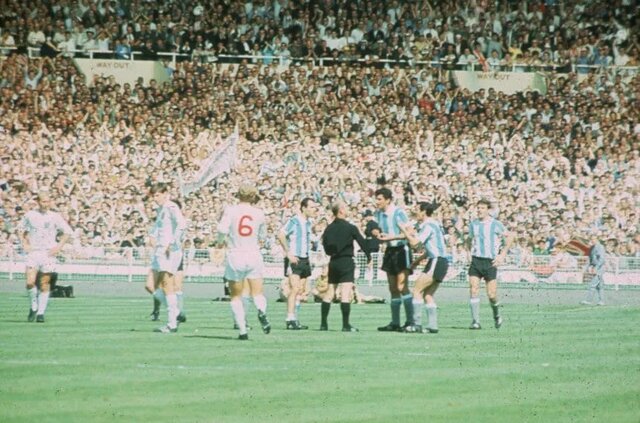 جام جهانی ۱۹۶۶: قهرمانی مشکوک انگلیس