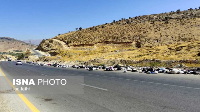 ماجرای انبوهی از زباله در ورودی شهر یاسوج چیه؟ + عکس