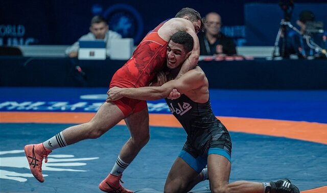 عموزاد جانشین بیابانی در کشتی آزاد قهرمانی آسیا شد عموزاد جانشین بیابانی در کشتی آزاد قهرمانی آسیا شد