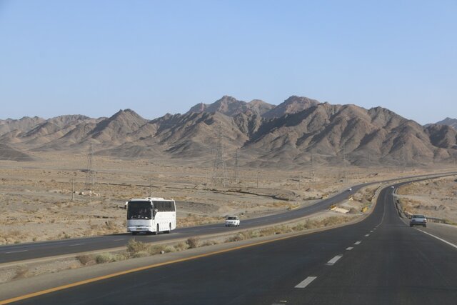 ۳۰ کیلومتر راه‌سازی در یزد با کمک خیرین/ با اصلاح جاده‌ها، تلفات کاهش می‌یابد