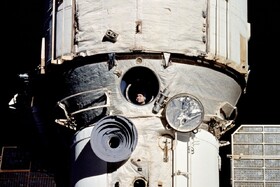 فضانورد روس که زمانی رکورد دار طولانی‌ترین اقامت در فضا بود درگذشت