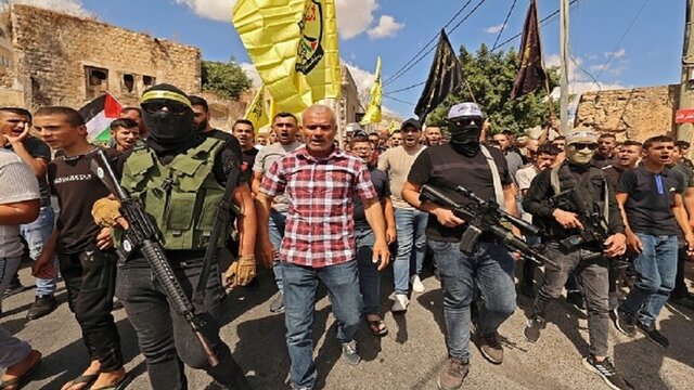 گزارش رسانه‌های اسرائیلی از حمله "قریب‌الوقوع" صهیونیست‌ها به کرانه باختری