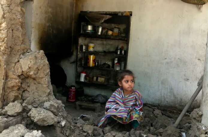 بلای بدتر از سیل، گریبانگیر کودکان پاکستانی