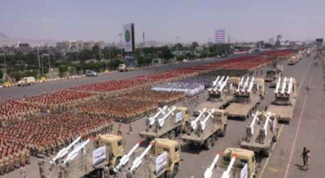 رژه نظامی نیروهای انصارالله تهدید انصارالله به از سرگیری حملات علیه ائتلاف عربی