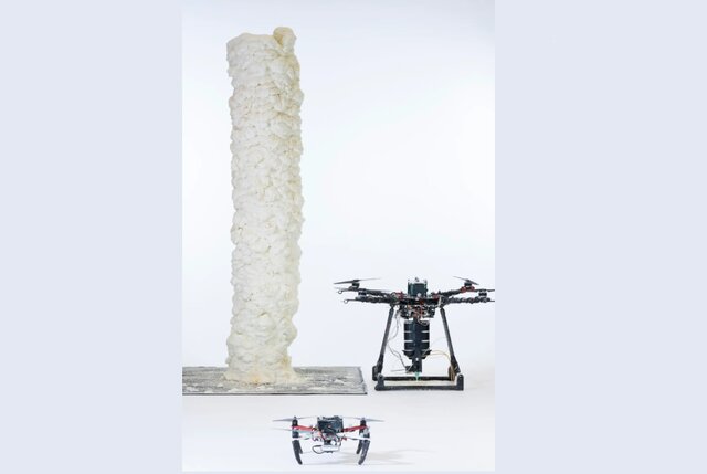 پهپادهایی که با الهام از زنبورعسل سازه ۳ بُعدی میسازند