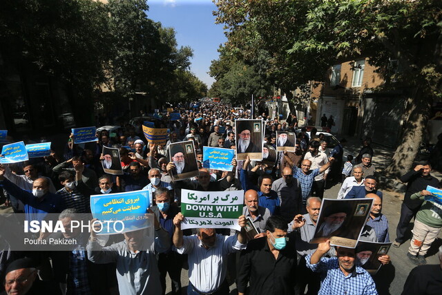 راهپیمایی کرمانشاهیان در محکومیت اغتشاشات اخیر
