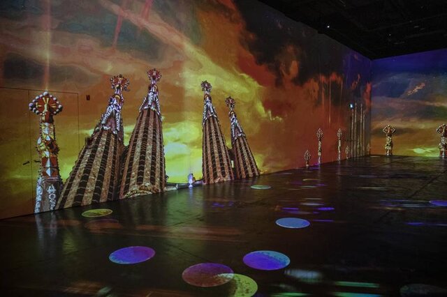 تصاویری از غوطهور شدن در آثار ۳ هنرمند بزرگ