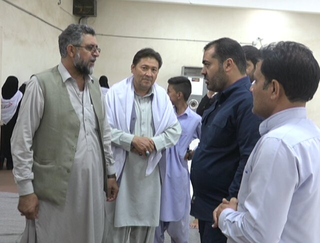 ورود کاروان زیارتی اتباع افغان از مرز میلک شهرستان هیرمند