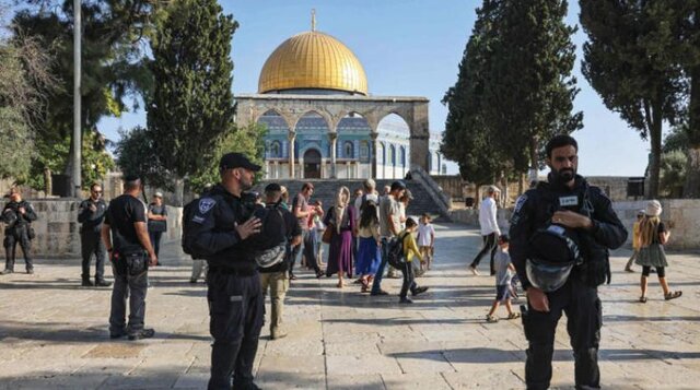 رژیم صهیونیستی کاهش یورش شهرک نشینان به مسجد الاقصی در ماه رمضان را بررسی میکند رژیم صهیونیستی کاهش یورش شهرک نشینان به مسجد الاقصی در ماه رمضان را بررسی میکند