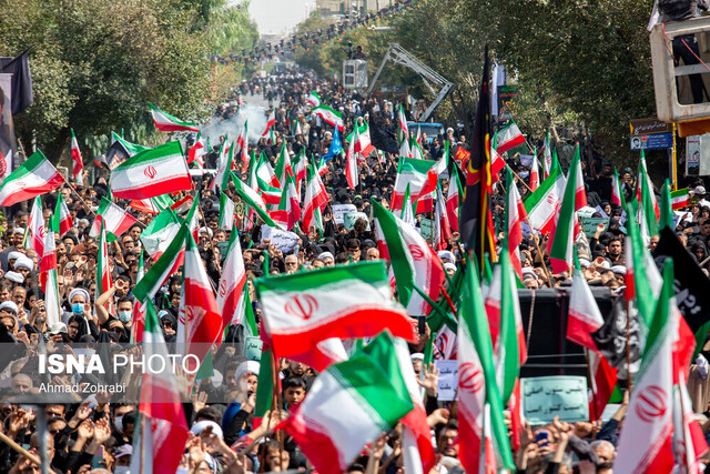 راهپیمایی مردمی بعد از نمازجمعه در سراسر کشور در اعتراض به حمله تروریستی در شاهچراغ