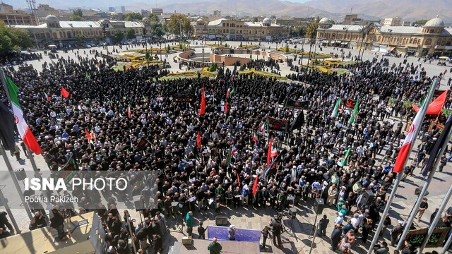 تجمع بزرگ عزاداران نبوی در پی هتک حرمت به مقدسات در همدان