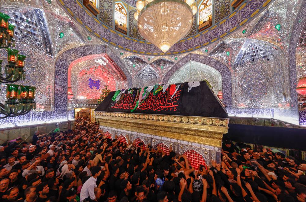 حضور ۶ و نیم میلیون زائر در نجف در سالروز رحلت نبی اکرم (ص)