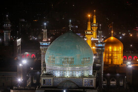 امام رضا(ع) با رأفت خود دست درماندگان را می‌گیرد