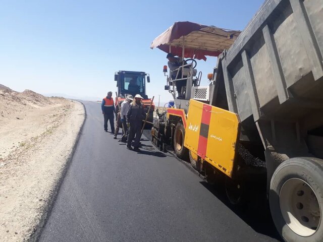 ۳۲ پروژه راه روستایی در آذربایجان غربی در دست ساخت است