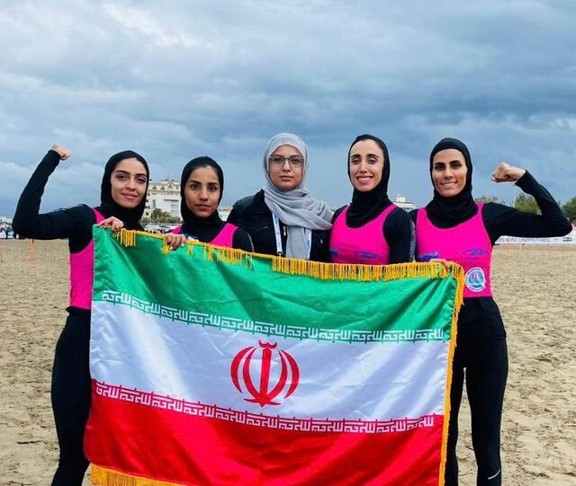 حیدری: بانوان نجات غریق ثابت کردند حجاب مانعی برای کسب سکو نیست حیدری: بانوان نجات غریق ثابت کردند حجاب مانعی برای کسب سکو نیست