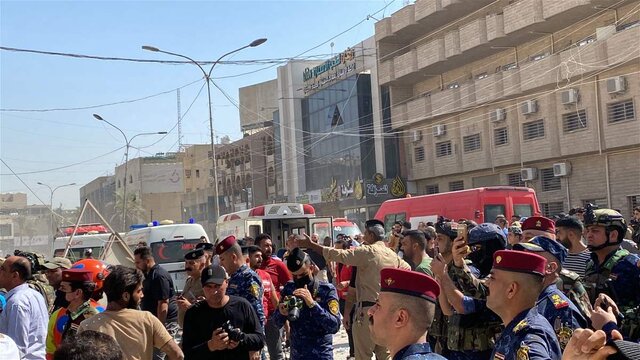 فرو ریختن یک ساختمان در بغداد