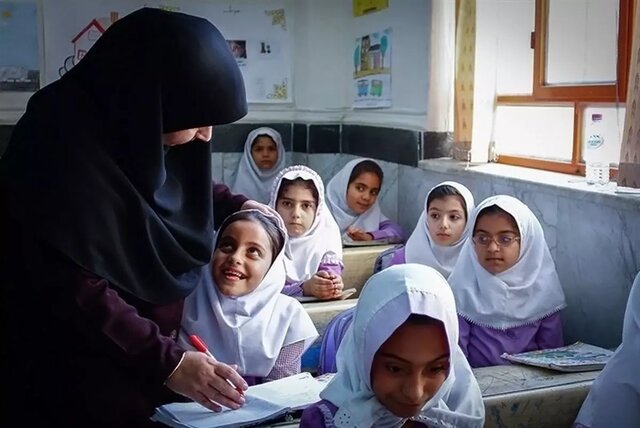 مهلت صدور احکام ترمیم حقوق معلمان تا پایان امروز مهلت صدور احکام ترمیم حقوق معلمان تا پایان امروز