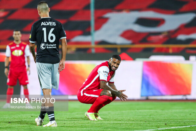 شکایت پرسپولیس از لوکادیا بدون امضای معاون حقوقی! شکایت پرسپولیس از لوکادیا بدون امضای معاون حقوقی!