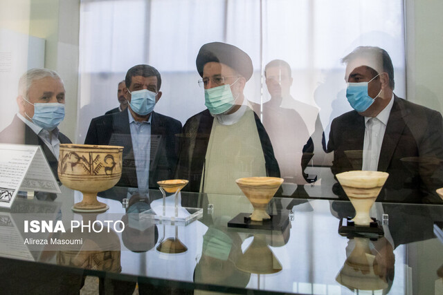 رئیسی چرا به موزه ملی ایران رفت؟