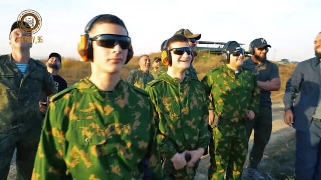 قدیروف پسران نوجوانش را به‌ «عملیات ویژه نظامی» در اوکراین می‌فرستد