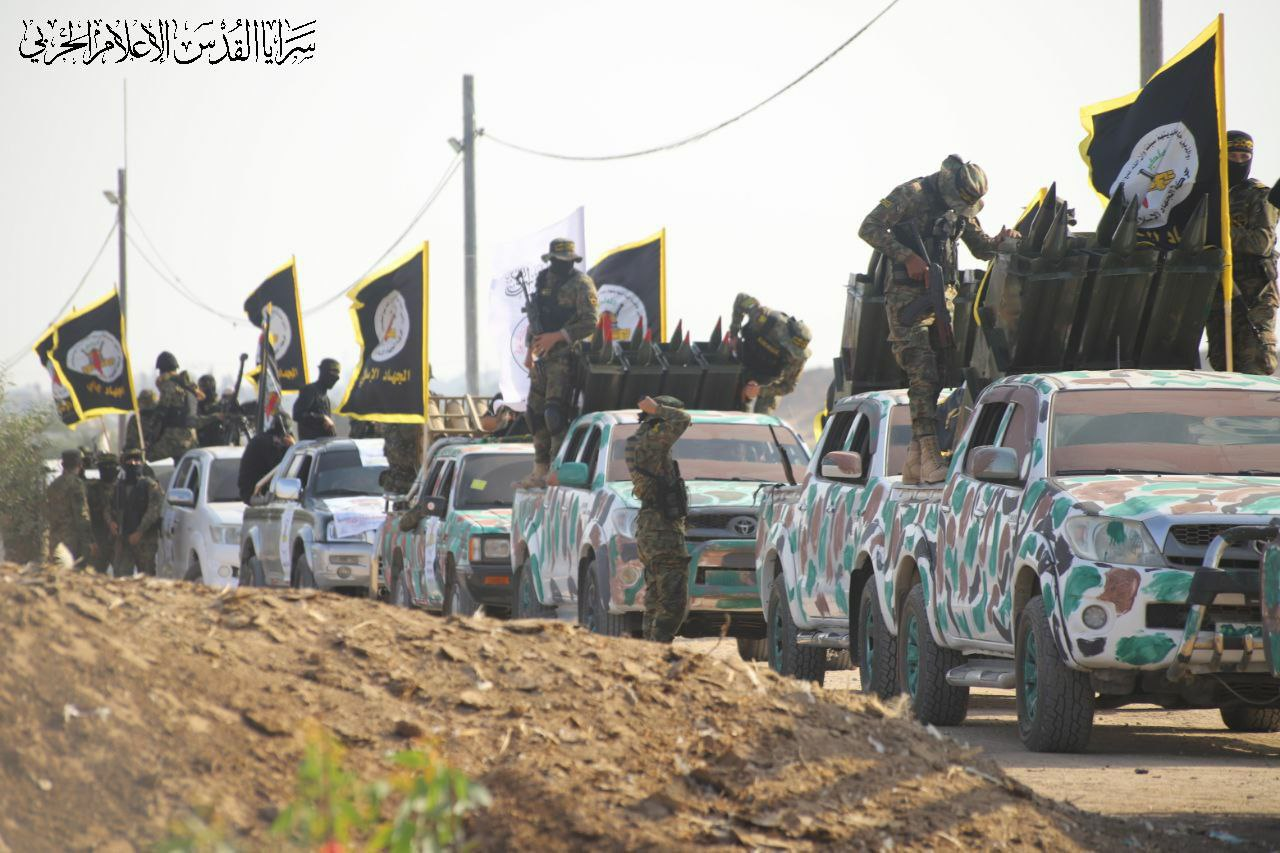 رژه نظامی گردانهای سرایا القدس در نوار غزه