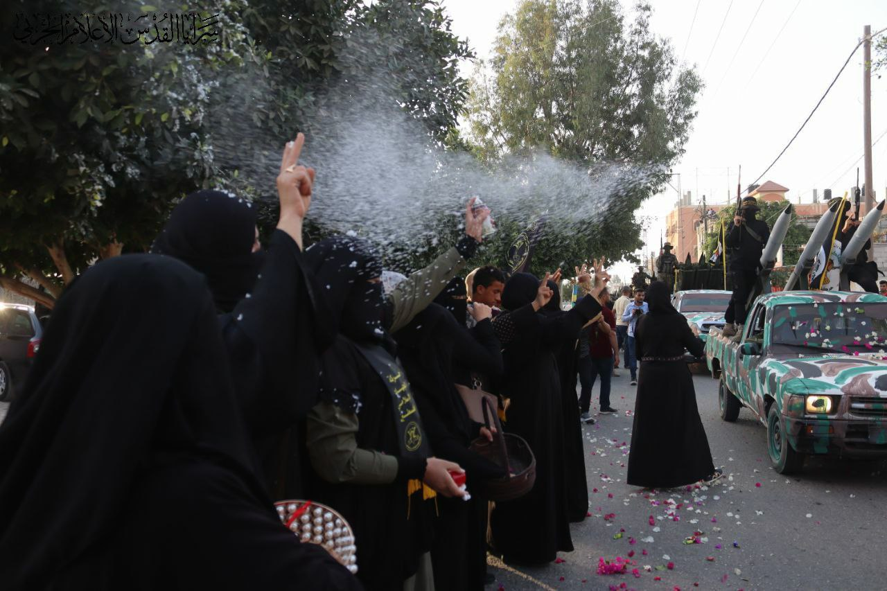 رژه نظامی گردانهای سرایا القدس در نوار غزه