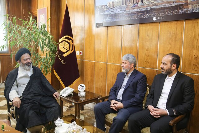 حاجی بازداشتشده در عربستان به ایران بازگشت حاجی بازداشتشده در عربستان به ایران بازگشت