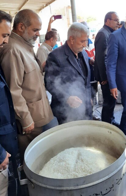 عیادت وزیر کشور از مصدومان زلزله خوی