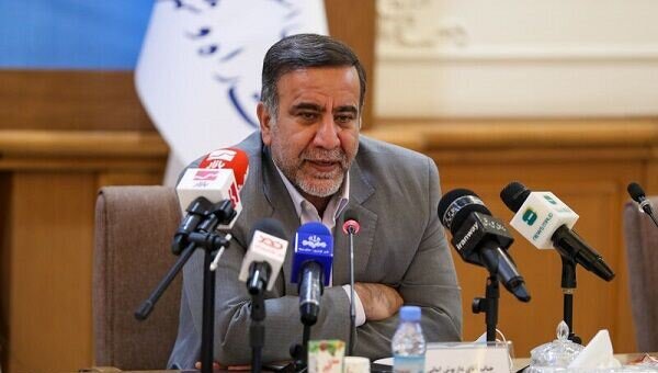 افزایش قیمت بلیت ابلاغ نشده است/ نگهداری جادهها ٢٠٠ هزار میلیارد تومان میخواهد افزایش قیمت بلیت ابلاغ نشده است/ نگهداری جادهها ٢٠٠ هزار میلیارد تومان میخواهد