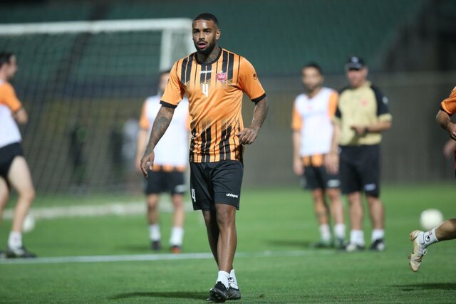 پرسپولیس درخواست کانگژو برای ITC لوکادیا را رد کرد پرسپولیس درخواست کانگژو برای ITC لوکادیا را رد کرد