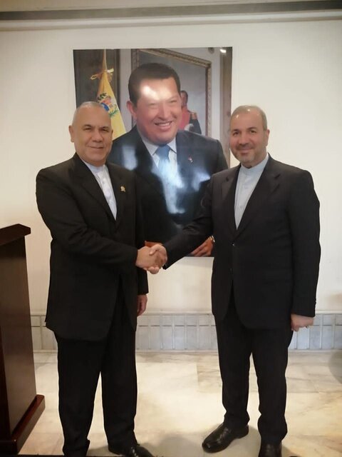 تاکید سفرای ایران و ونزوئلا در عراق بر گسترش روابط دو کشور