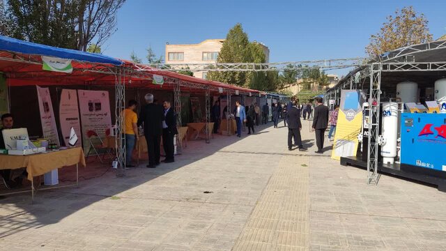 عرضه محصولات فناورانه کشاورزی در قطب صنعتی کشور عرضه محصولات فناورانه کشاورزی در قطب صنعتی کشور