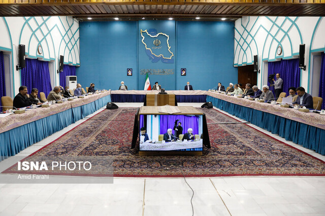 تصویر آرشیوی است تاکید بر لزوم بهبود خدمات شبکه با توجه به افزایش حضور کسب و کارها در پلتفرمهای داخلی