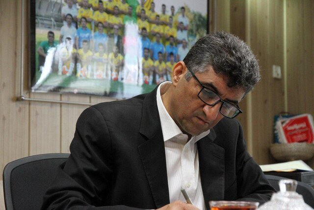 شهریاری سرپرست صندوق حمایت از قهرمانان و پیشکسوتان شد شهریاری سرپرست صندوق حمایت از قهرمانان و پیشکسوتان شد
