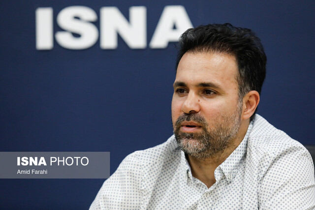 نصرتی: علی دایی به خودش آمپول میزد/ شیث به دنبال زرنگ بازی بود