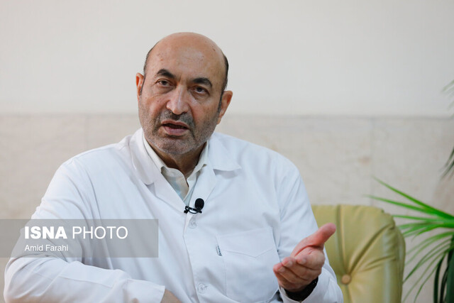 راهکار برونرفت از شرایط فعلی شنیدن صدای جوانان است/ سلامت روان در بحرانها نادیده گرفته میشود