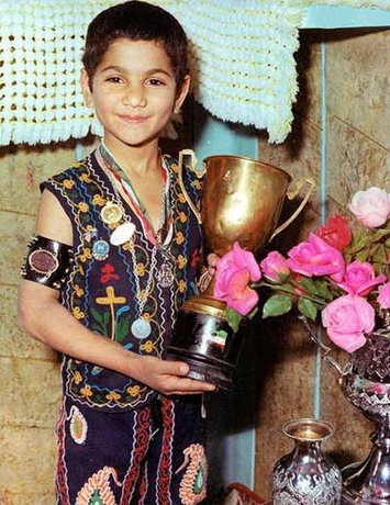 از پهلوان سعید تا مارادونای ایران/ روزی که با خون تاریخ نوشتند