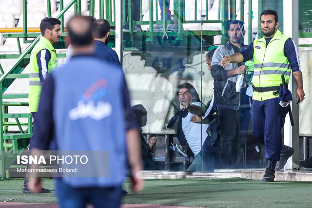 تصاویر منتخب هفته دهم لیگ برتر؛ خشم و جنون