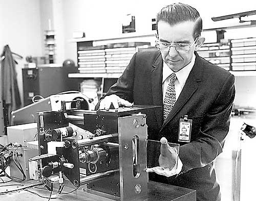 مردی که با کامپیوترِ دانشگاه، دنیا را عوض کرد