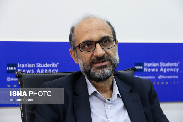 بیش از ۷۰ درصد از فارغ‌التحصیلان و دانشجویان دانشگاه علمی کاربردی جذب بازار کار می‌شوند