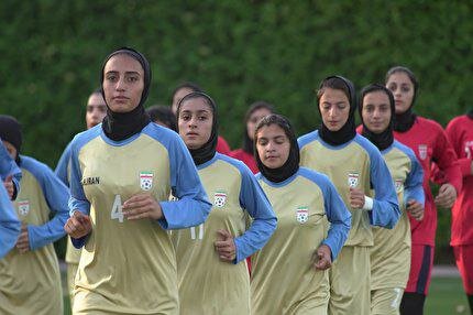 تساوی دختران فوتبالیست ایران مقابل ازبکستان تساوی دختران فوتبالیست ایران مقابل ازبکستان