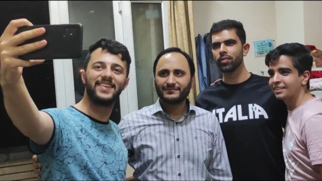 حضور سرزده بهادری جهرمی در خوابگاههای دانشگاه قم  حضور سرزده بهادری جهرمی در خوابگاههای دانشگاه قم